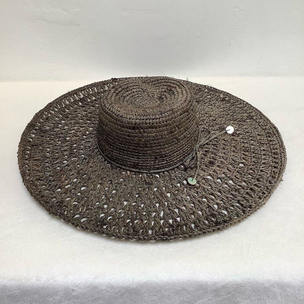 BADGLEY MISCHKA STRAW FLOPPY HAT BROWN